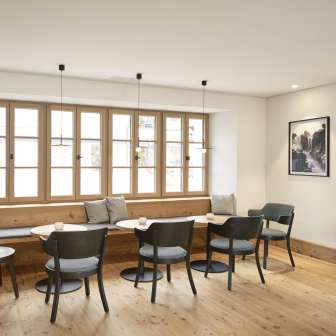 Hotel Post Andeer Essbereich der Beiz