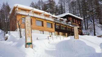 Das Berghotel Sterna in Feldis