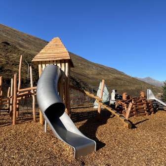 Spielplatz und Feuerstelle Avers Juppa