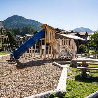 Spielplatz Feldis beim Schulhaus