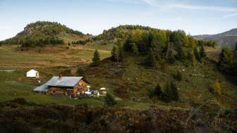 Die Skihütte Feldis im Sommer