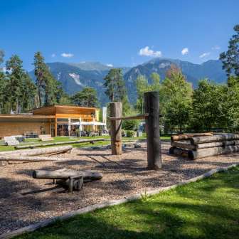 Direkt beim Restaurant steht ein Spielplatz zur Verfügung
